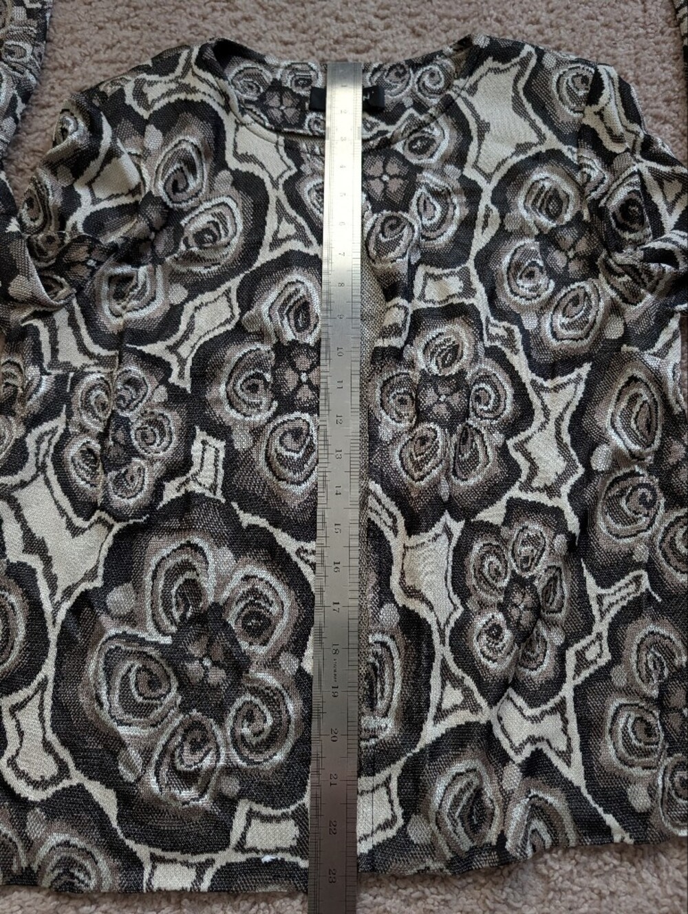 St. John Womens Black Cream Neutral Floral Print Knit Cardigan Sweater Size 12 - Picture 11 of 13